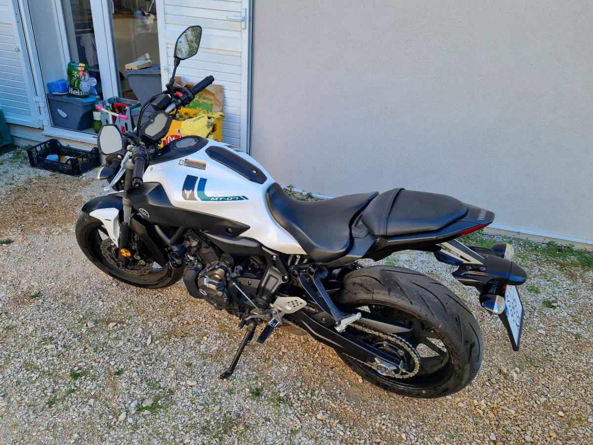 Yamaha MT07