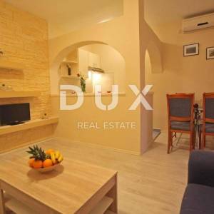 ZADAR, SUKOŠAN - Apartmanska kuća 150m od mora