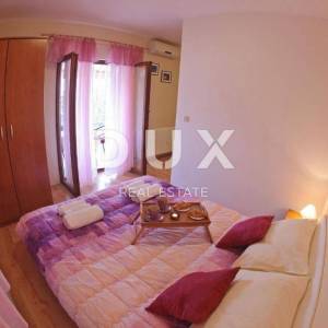 ZADAR, SUKOŠAN - Apartmanska kuća 150m od mora