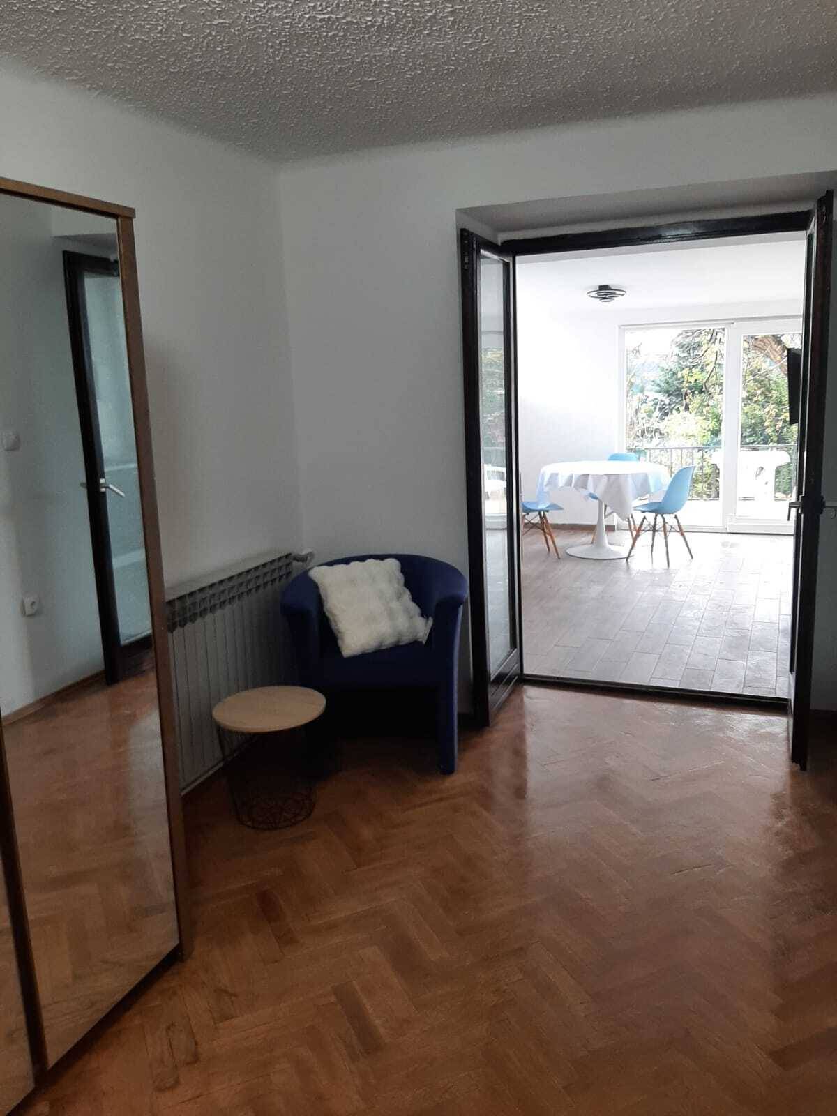 Zagreb - Istarska ulica stan 53m2, prostrana terasa, 2 kupaonice