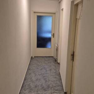 Zagreb-Šalata, 3-sobni stan 50m2 s zasebnim ulazom, visoko prizemlje