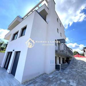 Zagreb,Remete,4-soban stan(165m2 obrač).na 1.katu terasom i 2 parkinga