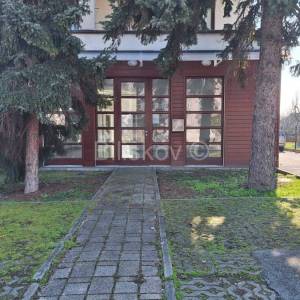 Zakup, Sesvete, poslovni prostor 130 m2, ulični lokal, 8 parkinga