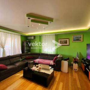 Zamet, 109m2, uređen 4-soban s dnevnim boravkom, balkon