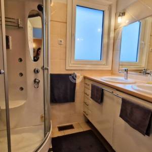 Zaprešić, samostojeća kanadska kuća, 204  m2