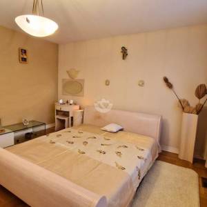 Zaprešić, samostojeća kanadska kuća, 204  m2