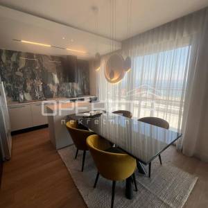 Žnjan - luksuzni trosoban stan s otvorenim pogledom na more