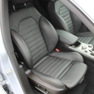 Alfa Romeo Stelvio 2.2 MJT Q4 Veloce 210ks AUTOMATIK *LED, NAVIGACIJA, KAMERA*