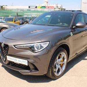 Alfa Romeo Stelvio 2.9 V6 Q4 Quadrifoglio *PANORAMA, HARMAN KARDON, KAMERA*