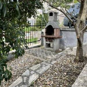 Apartman Dramalj 39,40 m² | pogled na more | parking | vrt | kompletno namješten | mirna lokacija