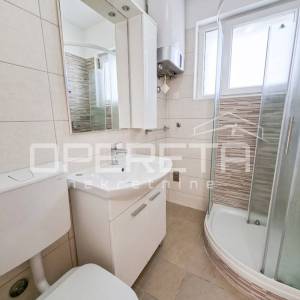 Apartmanska kuća blizu mora, Zablaće