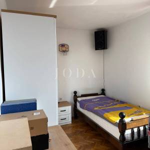 Atraktivan stan na Kozali – 14. kat, balkon, pogled na grad