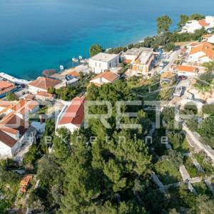 Atraktivno zemljište 507 m2, pogledom na more, Lumbarda