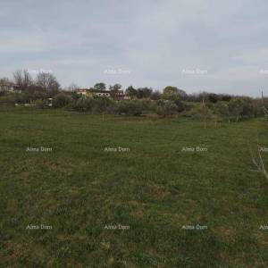 Atraktivno zemljište, 5.716 m²,okolica Poreča