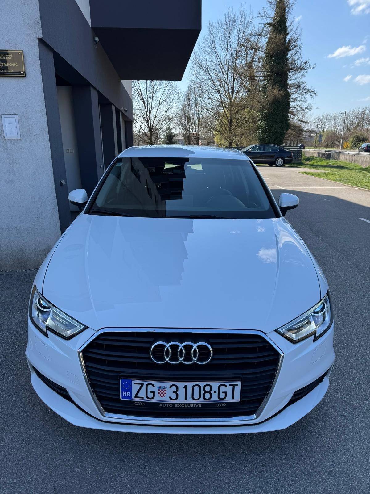 AUDI A3 1.6TDI /131tkm/prvi vlasnik/HR auto/veliki servis/odličan/