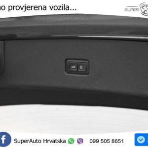 Audi Q8 45 TDI quattro 231 KS, ZRAČNI+ACC+4xGR SJED+MATRIX+360+HEAD