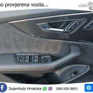 Audi Q8 55 TFSI quattro Aut. Competition Plus 340 KS, ZRAČ+ACC+GR SJED+360+KEY