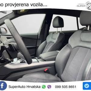 Audi Q8 55 TFSIe quattro Aut. S line 381 KS, ZRAČ+ACC+KAM+GR SJED+KEY+VIRT+LANE