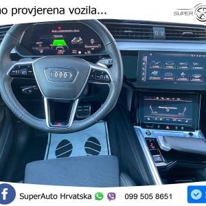 Audi Q8 e-tron 50 quattro S line 340 KS, PANO+KAM+ACC+GR SJED+KEY+VIRT+LANE
