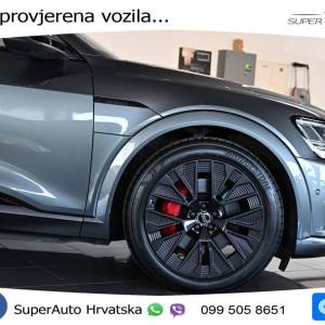 Audi Q8 e-tron 55 quattro S line 408 KS, ACC+KAM+KEY+GR SJED+VIRT+LANE