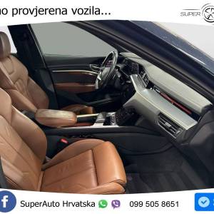 Audi Q8 e-tron 55 quattro Advanced 408 KS, ZRAČ+PANO+360+GR SJED+ACC+KEY+LANE