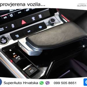 Audi Q8 e-tron 55 quattro S line 408 KS, ZRAČ+360+KEY+GR SJED+VIRT+LANE