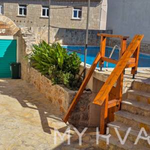 Autentična kamena kuća s bazenom – Vrbanj, otok Hvar