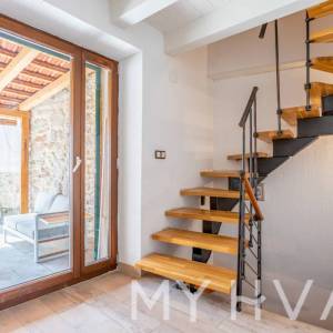 Autentična kamena kuća s bazenom – Vrbanj, otok Hvar