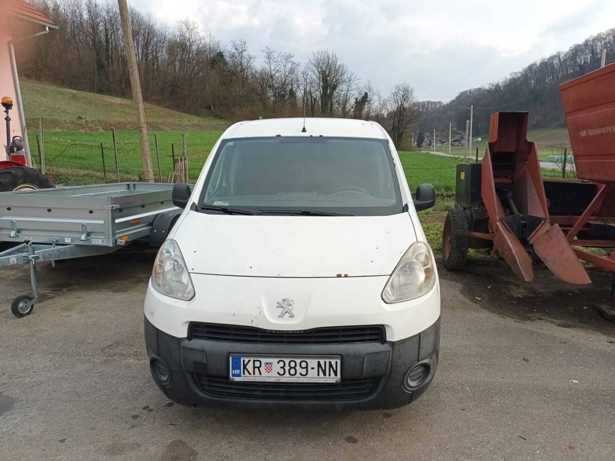 Auto u solidno stanju