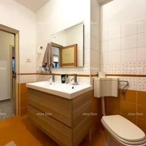 Bale: Prostrana vila s bazenom i kućom za goste