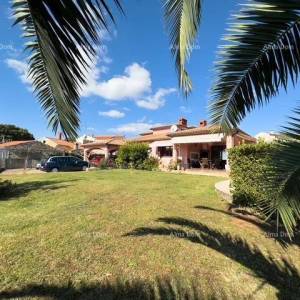 Bale: Prostrana vila s bazenom i kućom za goste