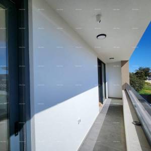 Banjole – Nova samostojeća kuća, potpuno namještena i odmah useljiva