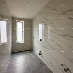 Banjole. Volme. Prodaja nove samostojeće  kuće na odličnoj lokaciji, blizina Marine!