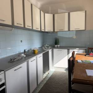 Belovar (Sesvete), Kuća 220m2 sa građevinskim zemljištem