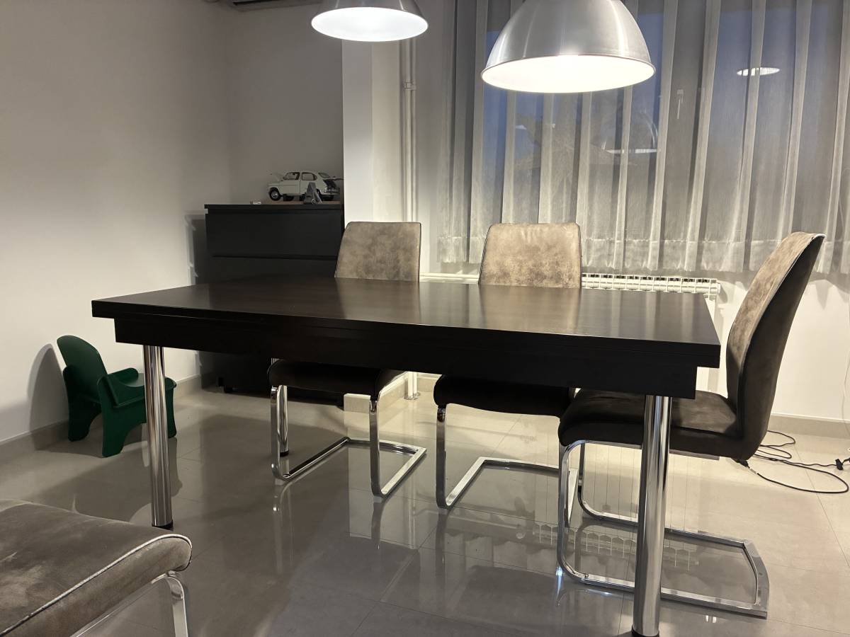 Blagovaonski stol - prodaja