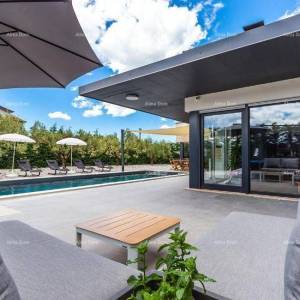 Blizina grada Poreča, samostojeća nova kuća za odmor. 20 km do grada Rovinja.