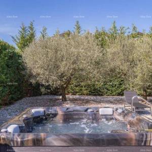 Blizina grada Poreča, samostojeća nova kuća za odmor. 20 km do grada Rovinja.