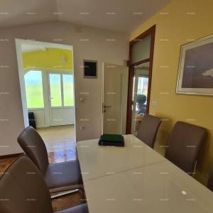 Blizina Ližnjana u malom istarskom mjestu, samostojeća kuća površine 103 m²