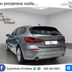 BMW 120i Advantage 178 KS, PANO+VIRT+GR SJED+LED+LANE