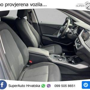 BMW 120i Advantage 178 KS, PANO+KAM+GR SJED+VIRT+LANE