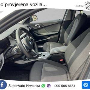 BMW 120i Advantage 178 KS, PANO+KAM+GR SJED+VIRT+LANE