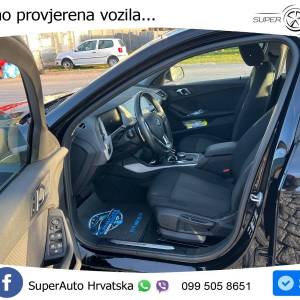 BMW 120i Steptronic Advantage 178 KS, ACC+KAM+KEY+GR SJED+VIRT+LANE