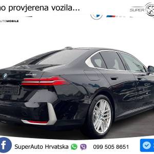 BMW i5 40 eDrive 340 KS, PANO+360°+ACC+GR SJED+KEY+VIRT+LANE