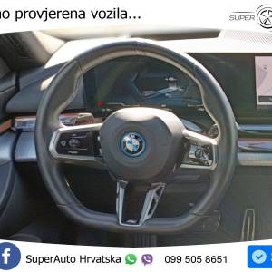 BMW i5 40 eDrive Touring M Sport 340 KS, ZRAČ+KAM+ACC+GR SJED+KEY+VIRT+LANE
