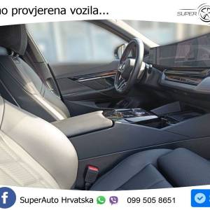 BMW i5 40 eDrive Touring M Sport 340 KS, ZRAČ+KAM+ACC+GR SJED+KEY+VIRT+LANE