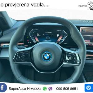 BMW i5 40 eDrive Touring 340 KS, ACC+KAM+GR SJED+VIRT+LANE