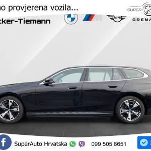BMW i5 40 eDrive Touring 340 KS, PANO+360°+ACC+GR SJED+VIRT+LANE