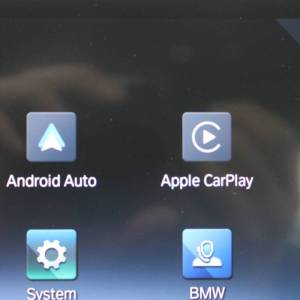 BMW serija 3 318i AUTOMATIK M paket *LED, NAVIGACIJA, KAMERA*