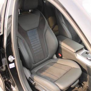 BMW serija 3 Touring 320d xDrive M paket *HEAD UP, LED, KAMERA*