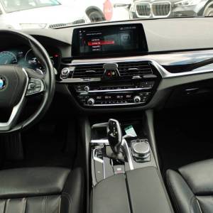 BMW serija 5 520d xDrive Sportline *LED, NAVIGACIJA, KAMERA*